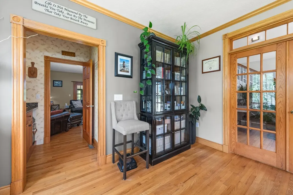 12 Pheasant Lane New Boston NH 03070