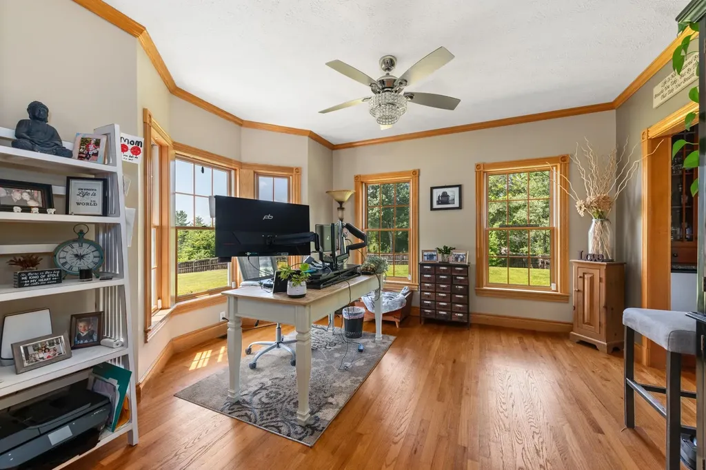 12 Pheasant Lane New Boston NH 03070