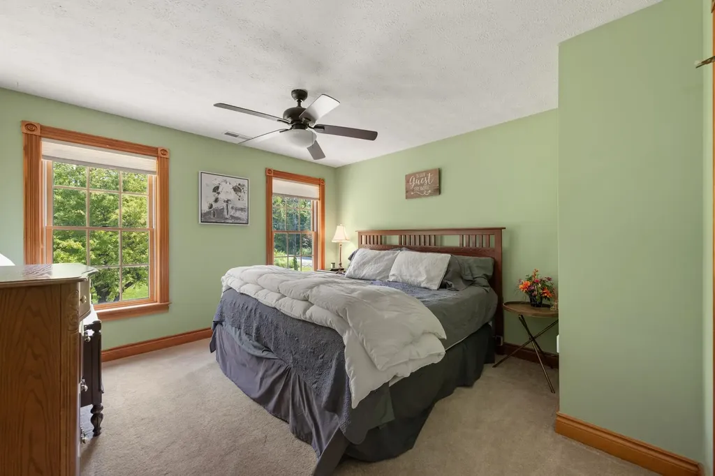 12 Pheasant Lane New Boston NH 03070