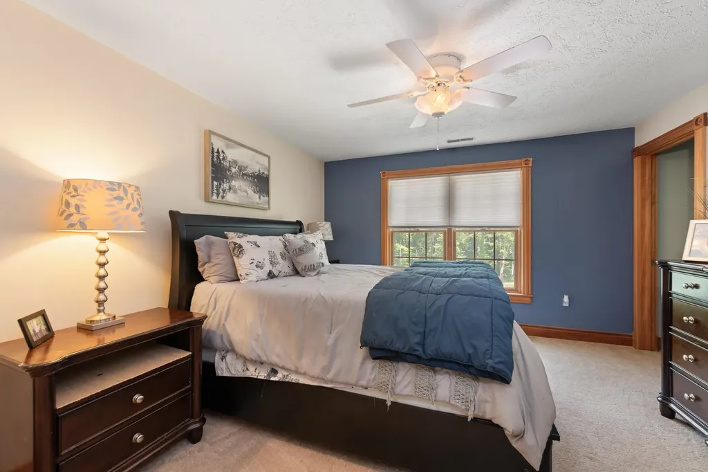 12 Pheasant Lane New Boston NH 03070