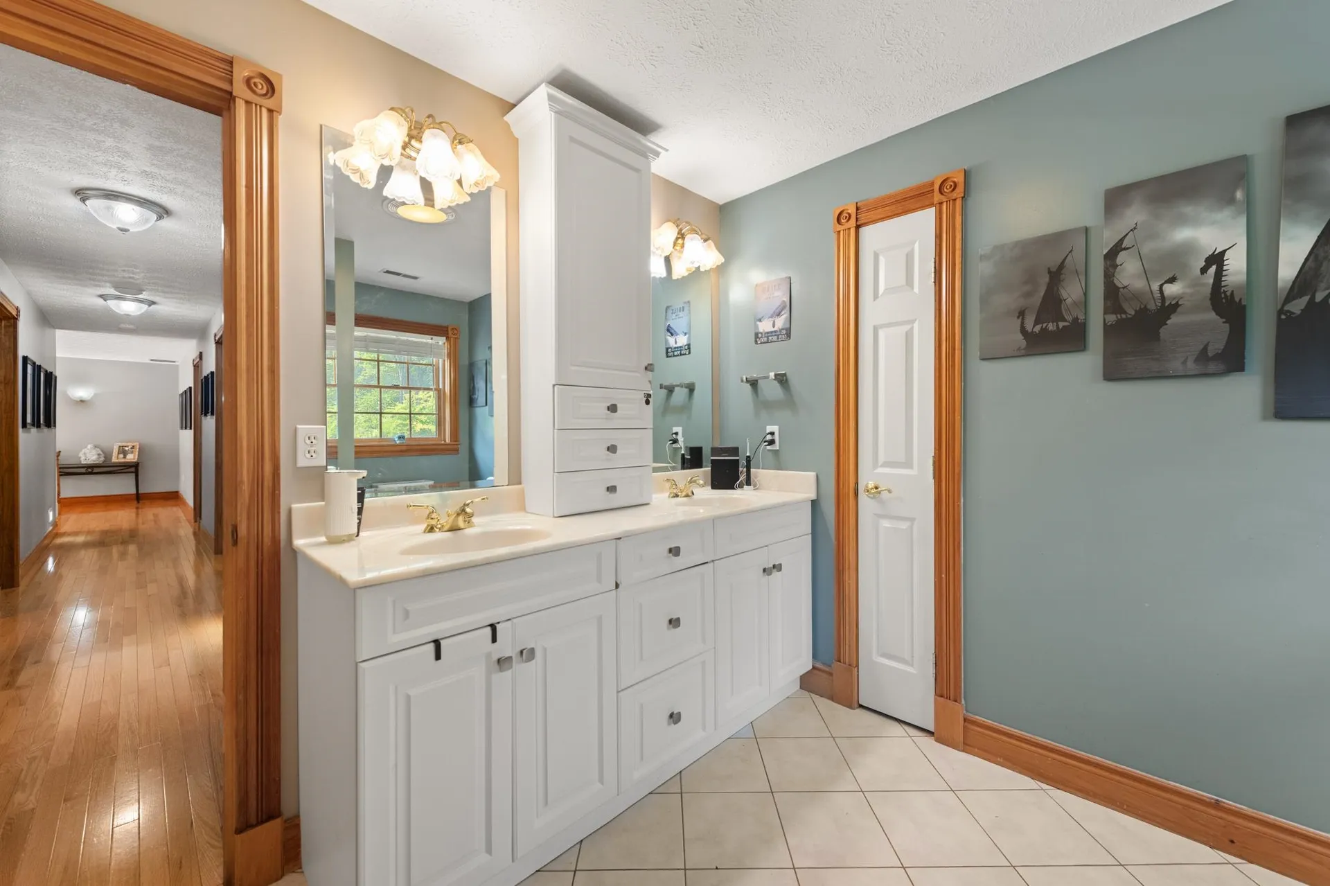 12 Pheasant Lane New Boston NH 03070