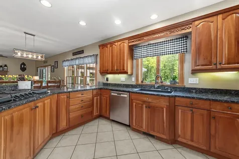 12 Pheasant Lane New Boston NH 03070