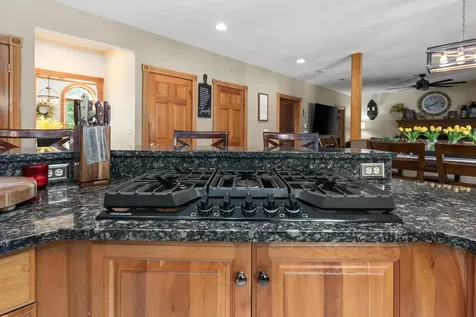 12 Pheasant Lane New Boston NH 03070
