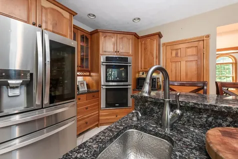 12 Pheasant Lane New Boston NH 03070