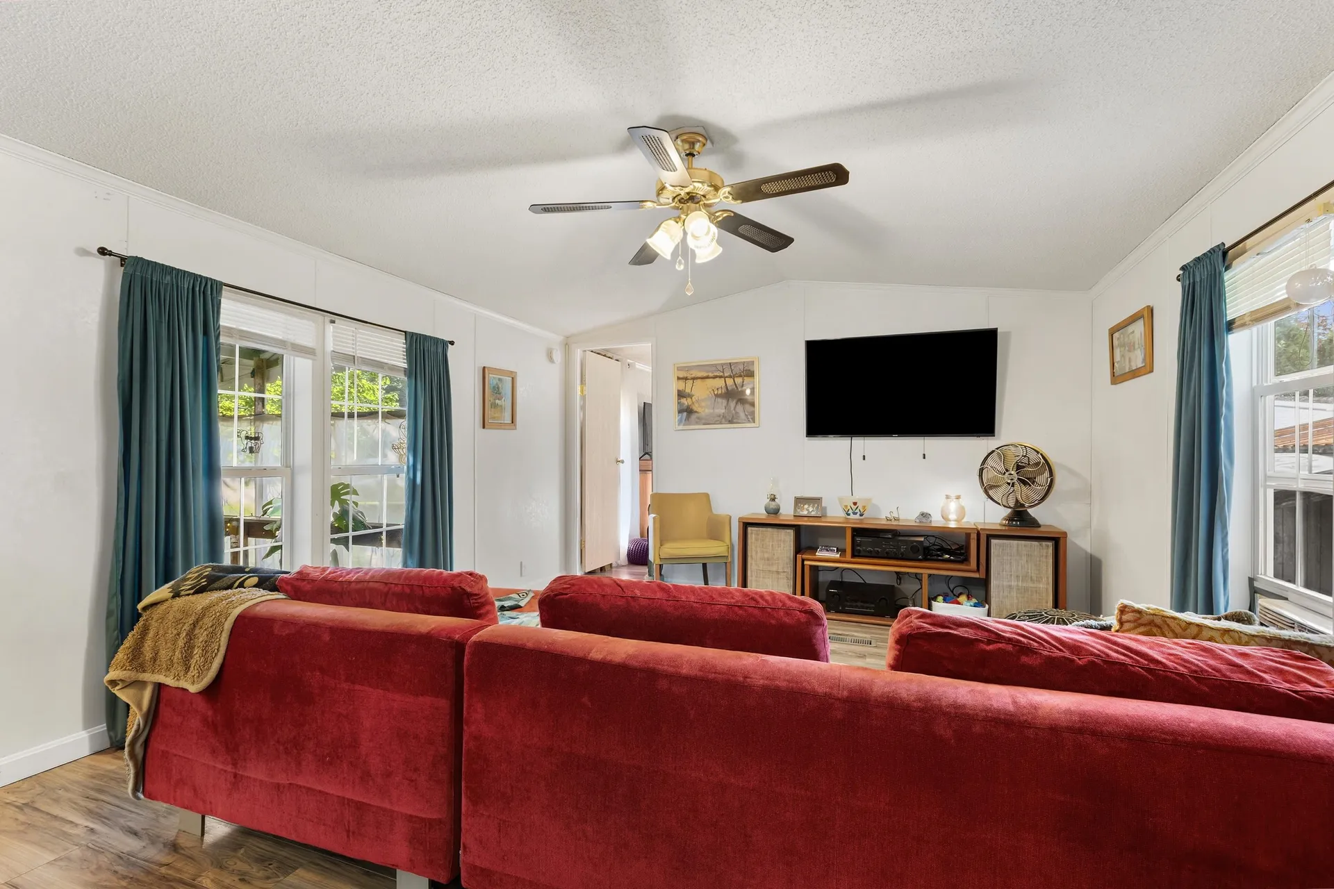 23 Family Circle Hartland VT 05048