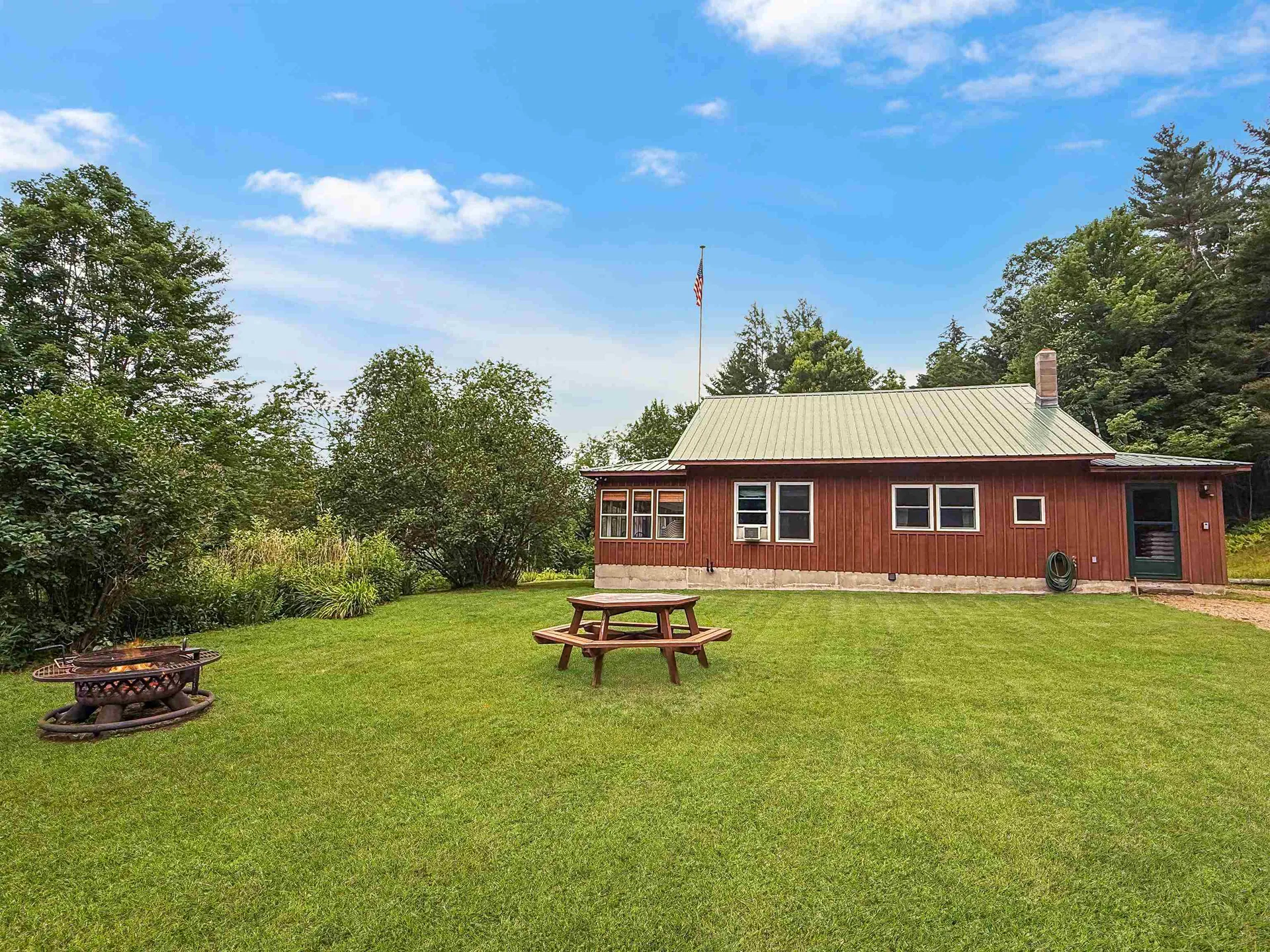 44 Spur Road Stratford NH 03590