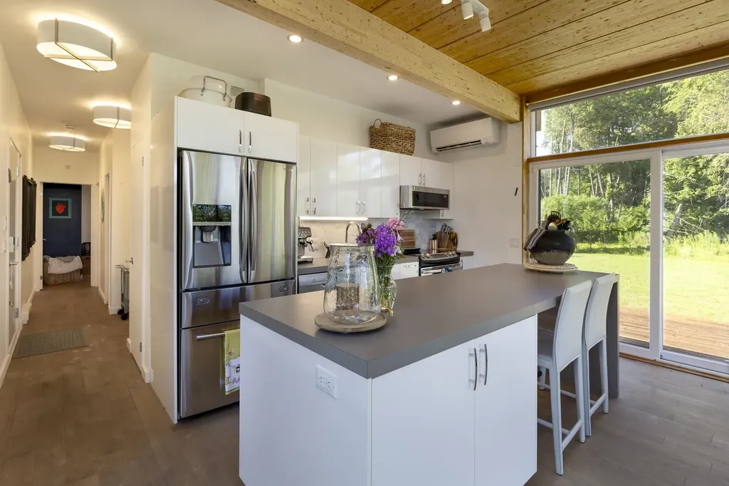540 Northland Lane North Hero VT 05474