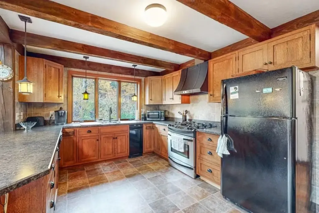 84 Juniper Ridge Road Gilford NH 03249