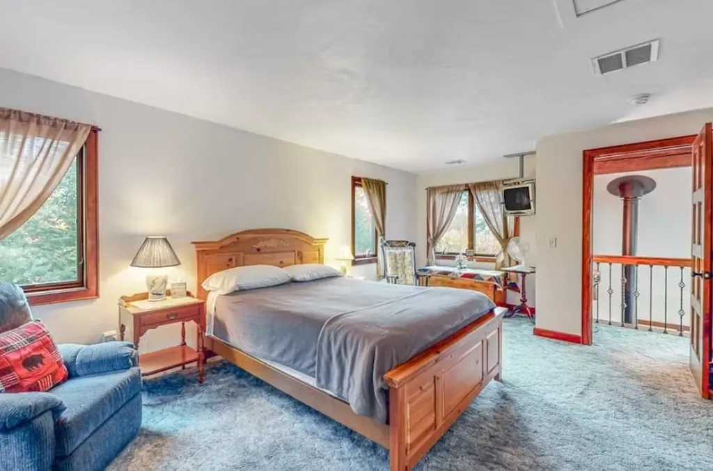84 Juniper Ridge Road Gilford NH 03249