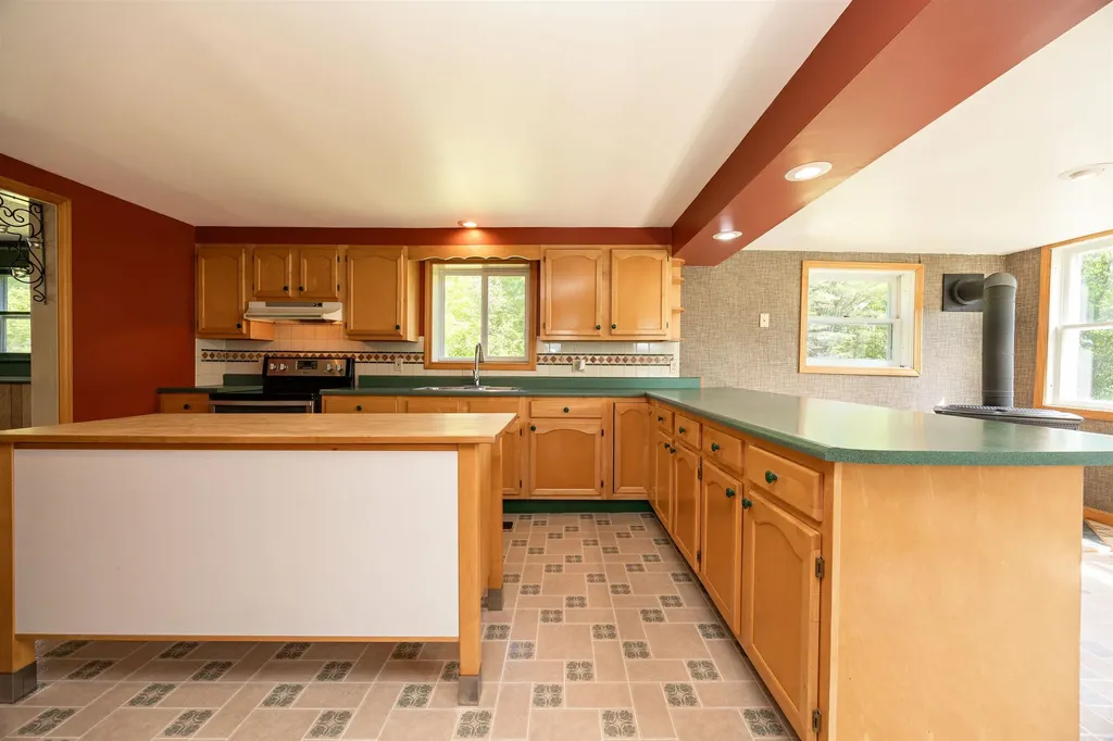 1488 Route 2 Danville VT 05828