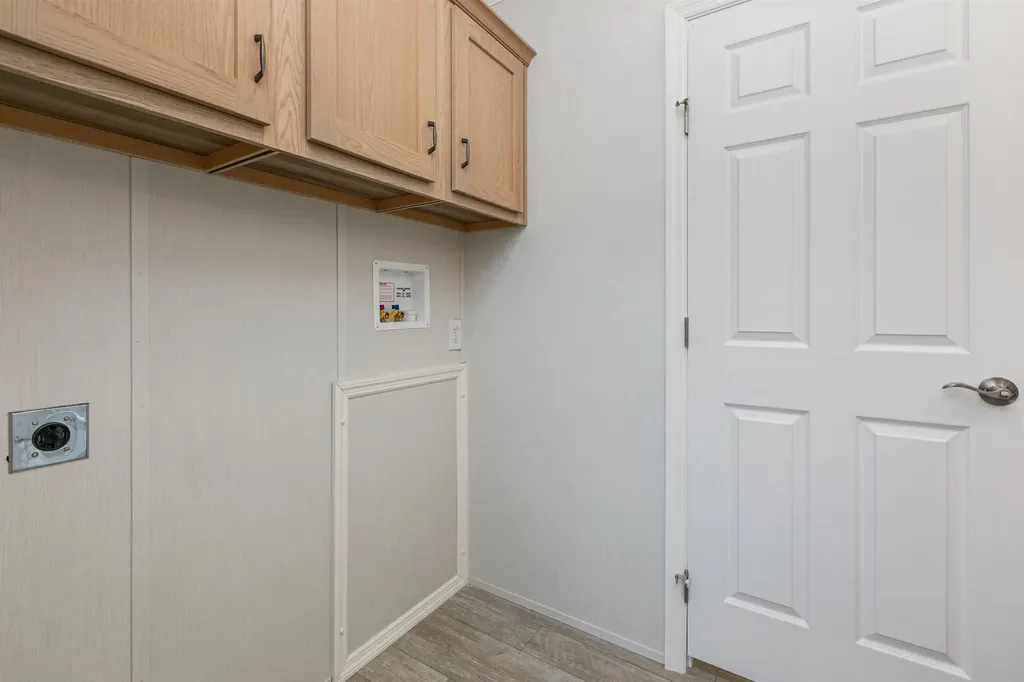 53 Brookwood Drive Salem NH 03079