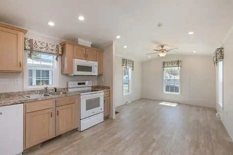 53 Brookwood Drive Salem NH 03079