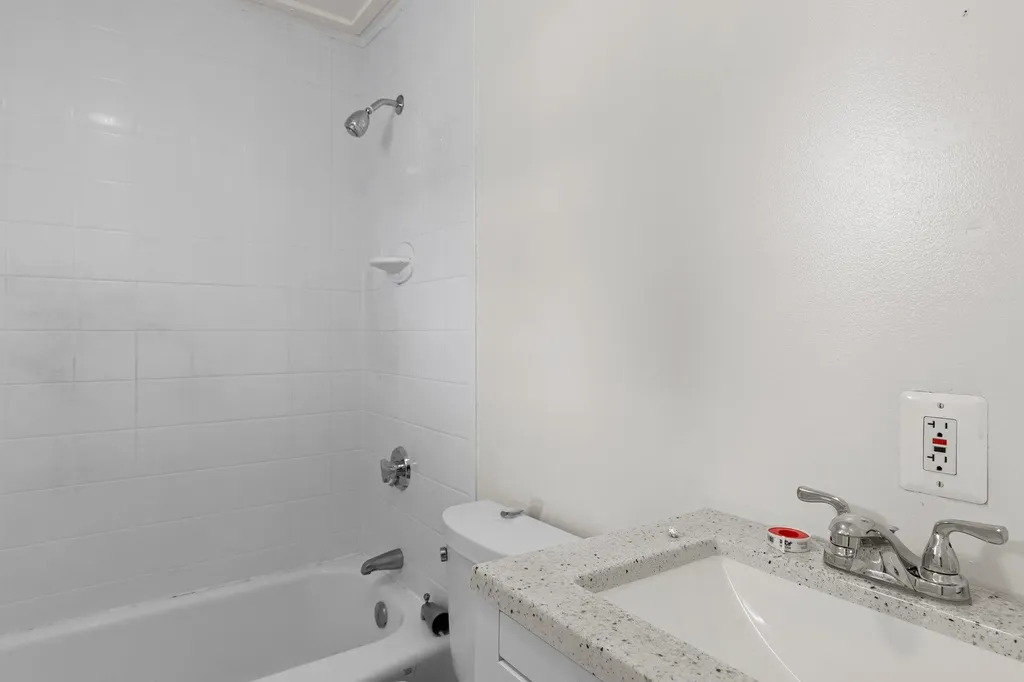 497 Winnacunnet Road Hampton NH 03842
