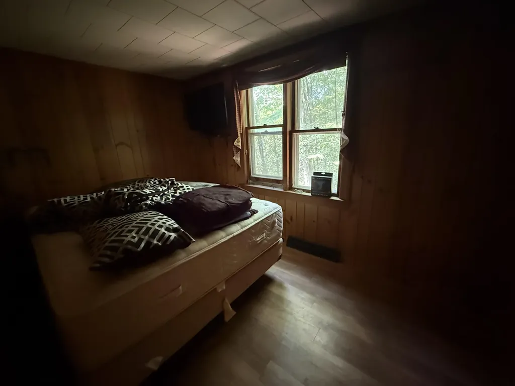 484 Cooledge Road Hillsborough NH 03244