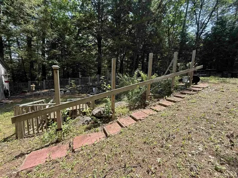 484 Cooledge Road Hillsborough NH 03244