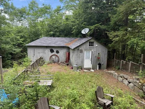 484 Cooledge Road Hillsborough NH 03244