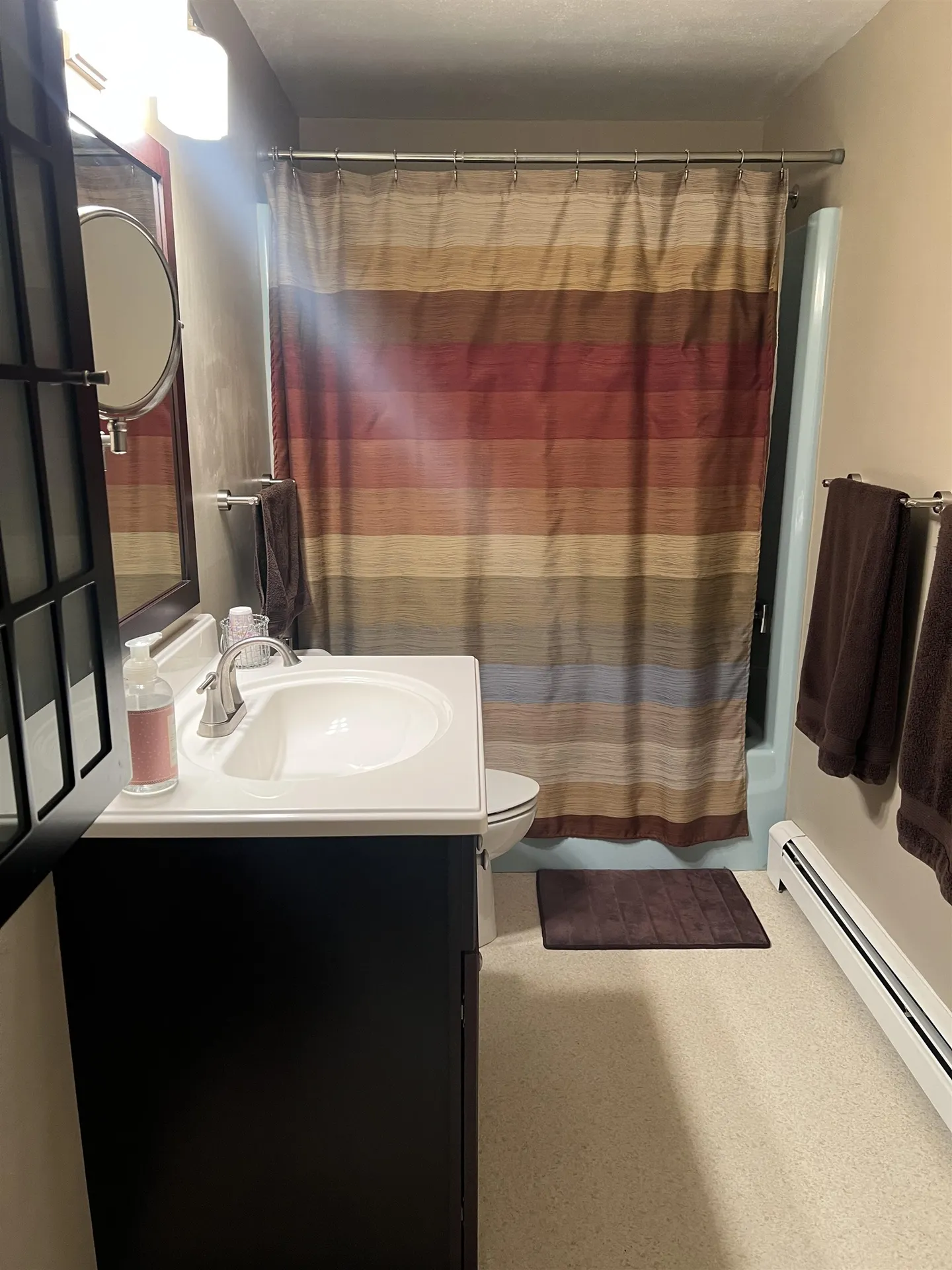 1 Great Hill Drive Newmarket NH 03857-2044
