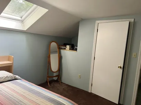1 Great Hill Drive Newmarket NH 03857-2044