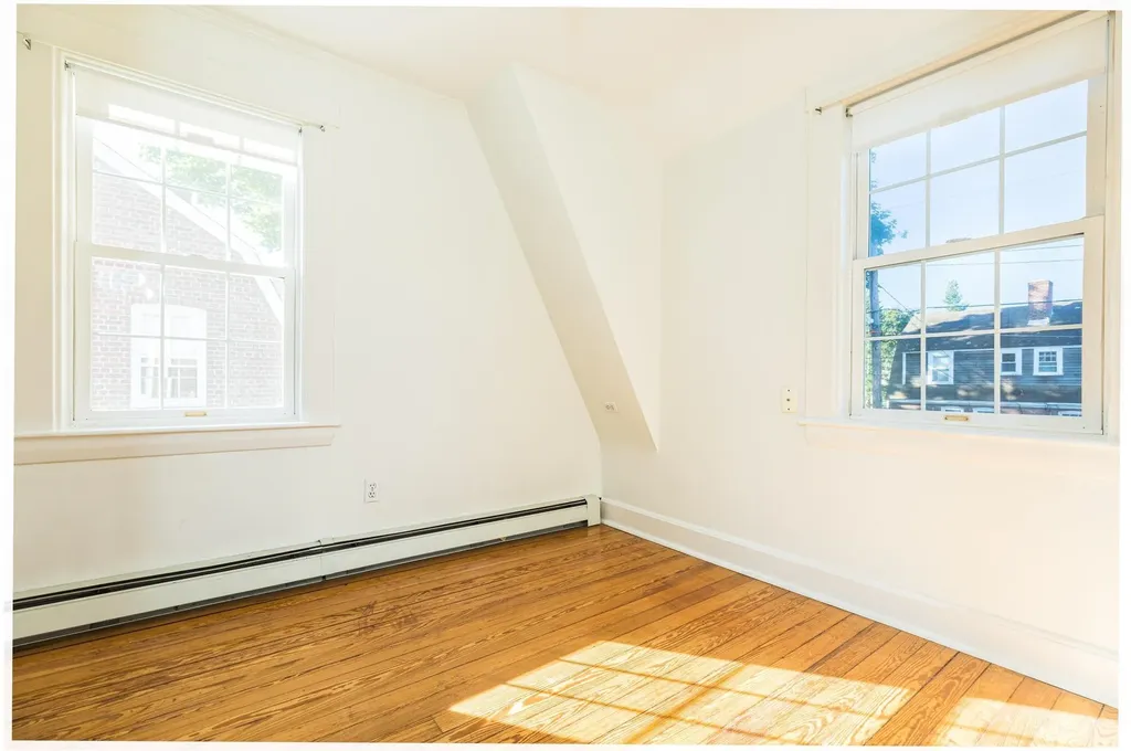 77 Porpoise Way Portsmouth NH 03801