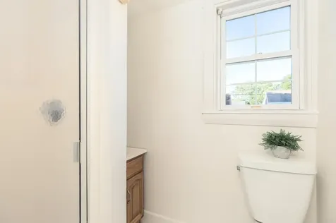 77 Porpoise Way Portsmouth NH 03801