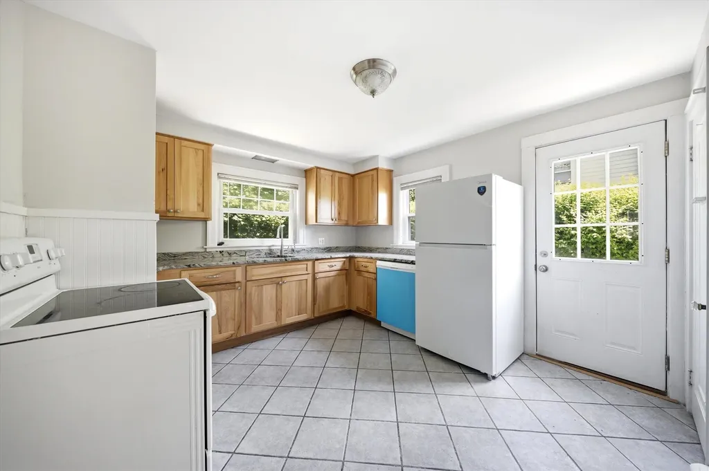 345 Coolidge Avenue Manchester NH 03102