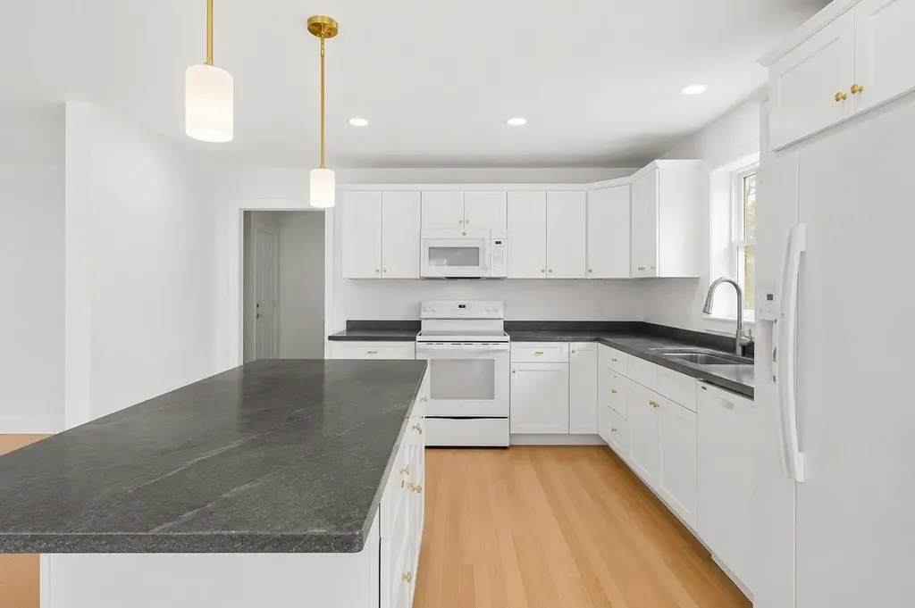 51 Blacksmith Drive Colchester VT 05446