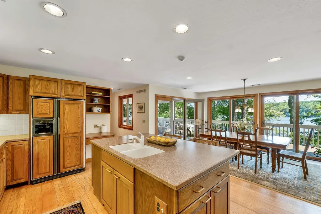 6 Wyanoke Gate Lane Wolfeboro NH 03894