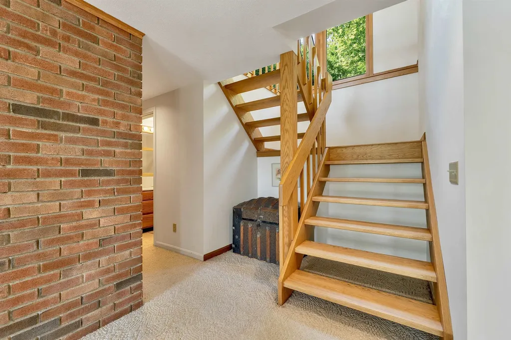 6 Wyanoke Gate Lane Wolfeboro NH 03894