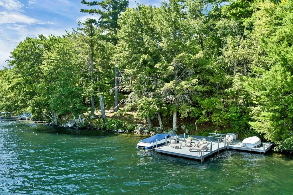 6 Wyanoke Gate Lane Wolfeboro NH 03894