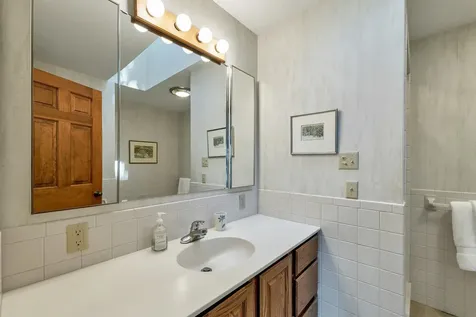 6 Wyanoke Gate Lane Wolfeboro NH 03894