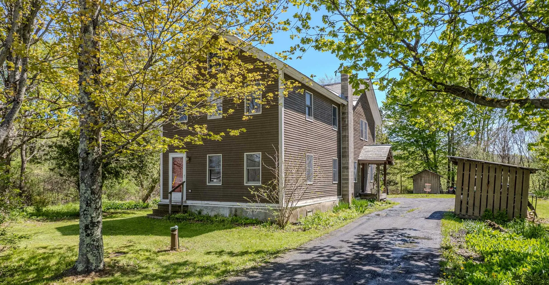 1276 York Street Extension Poultney VT 05764