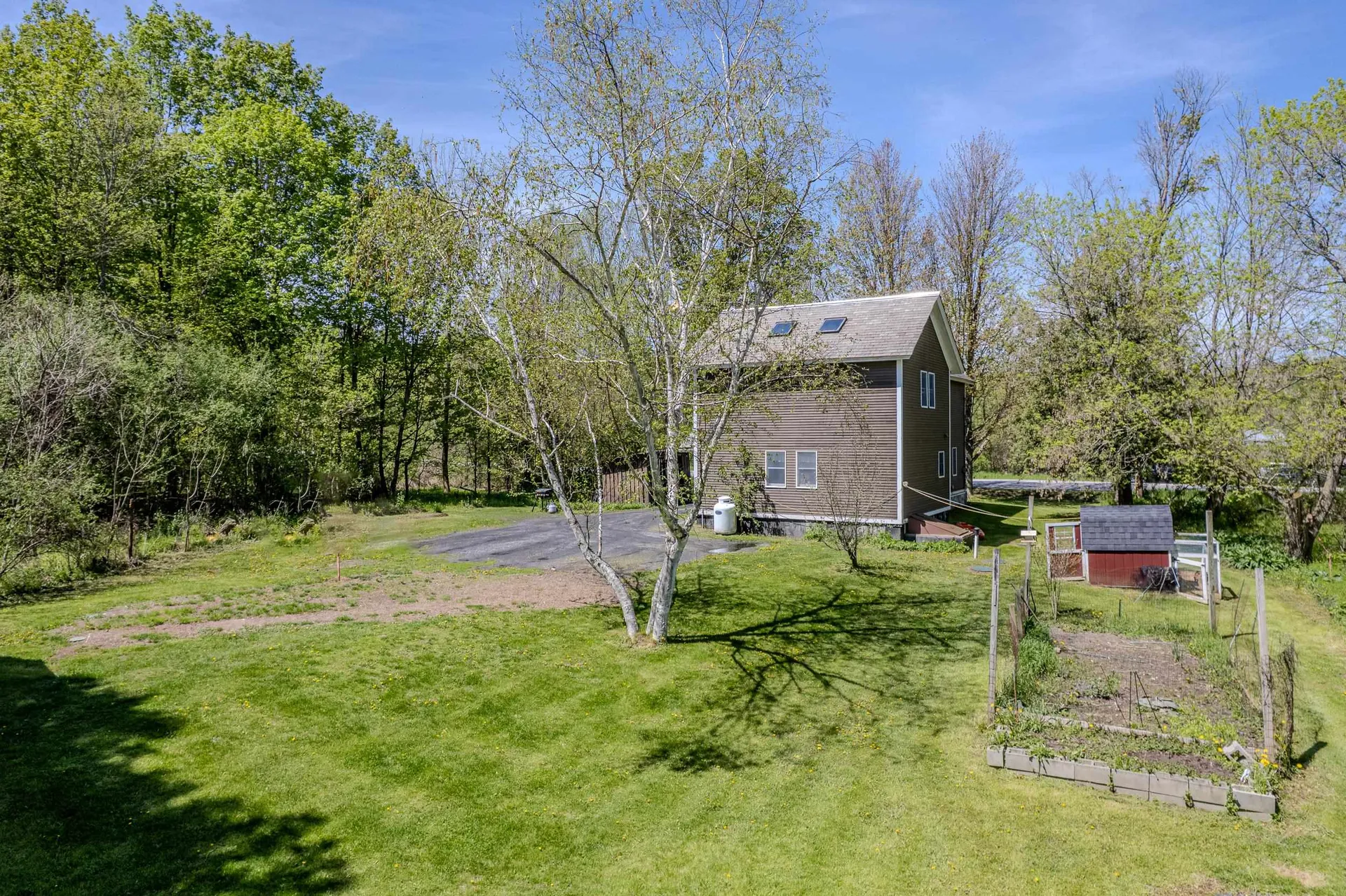 1276 York Street Extension Poultney VT 05764