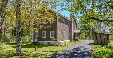 1276 York Street Extension Poultney VT 05764