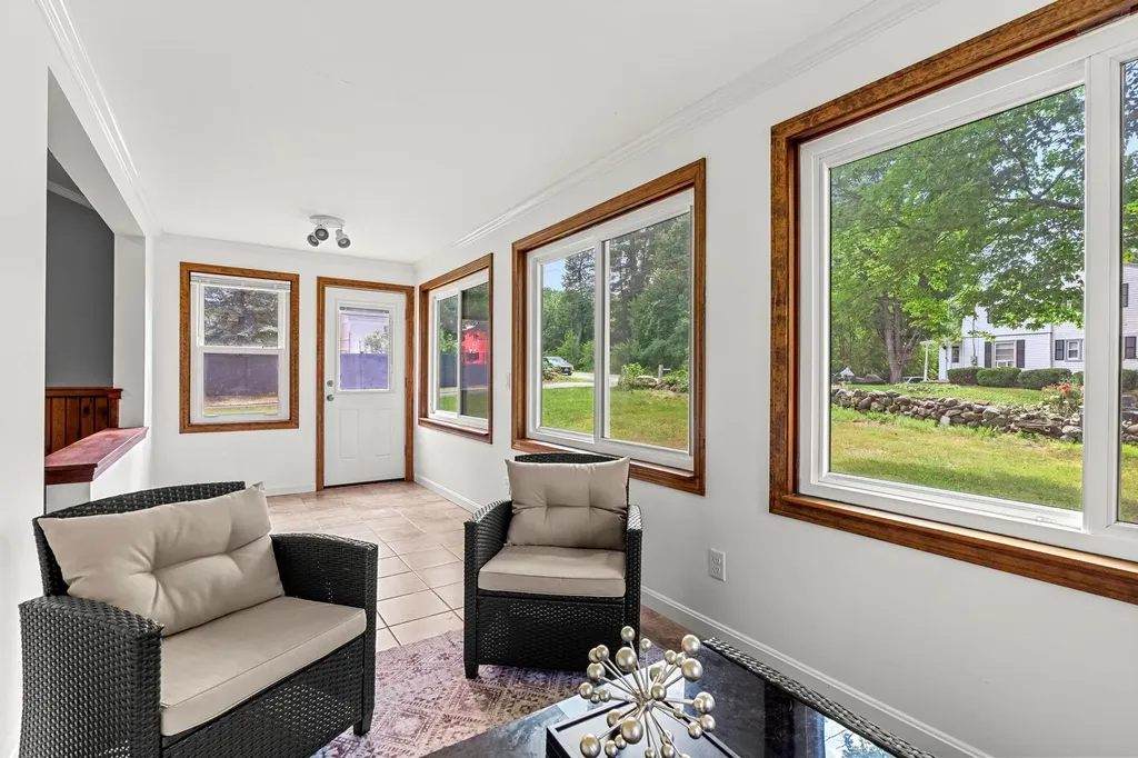 29 Harris Road Windham NH 03087