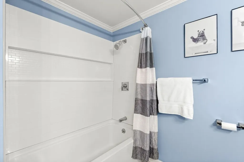 29 Harris Road Windham NH 03087