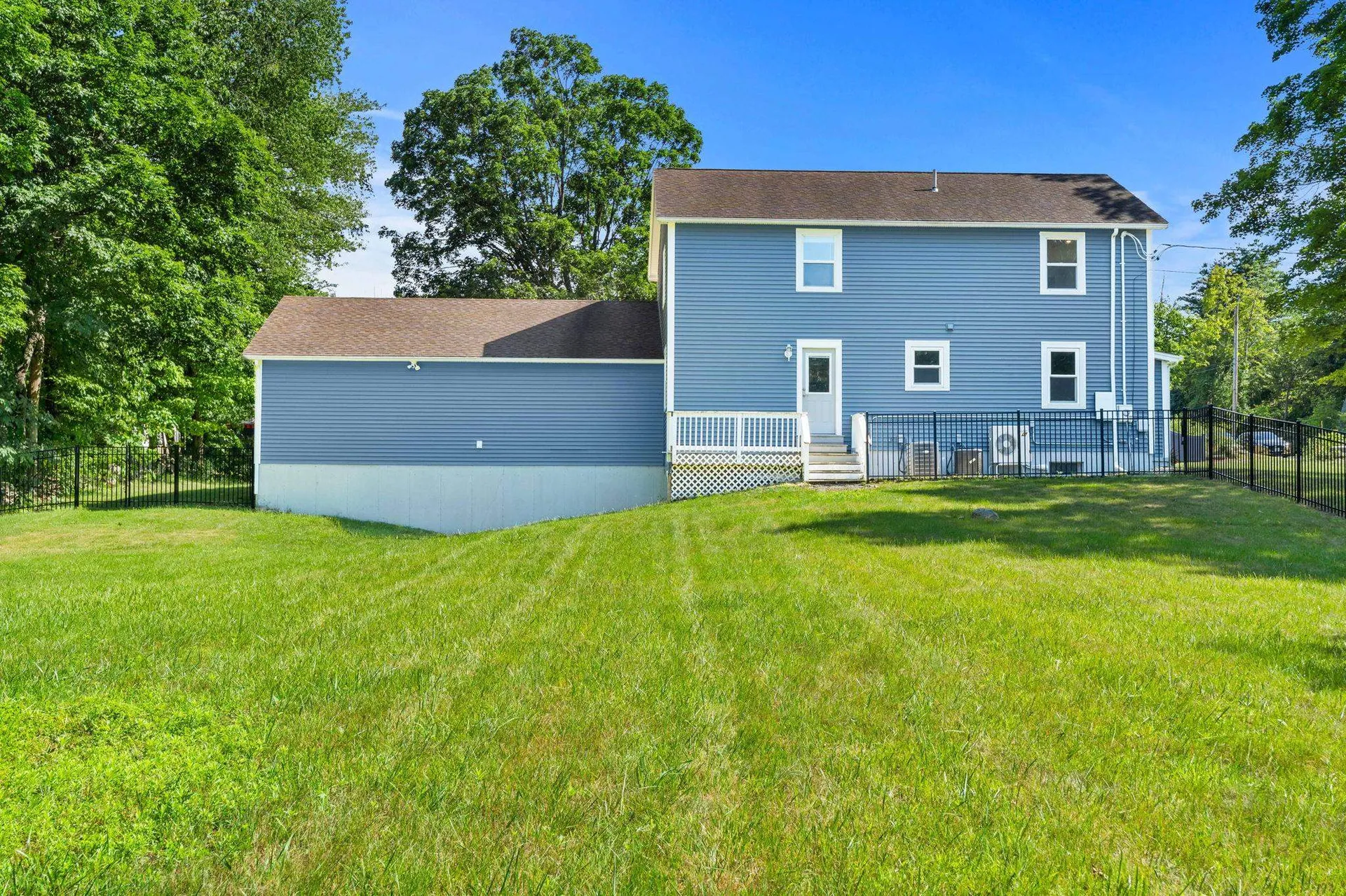 29 Harris Road Windham NH 03087