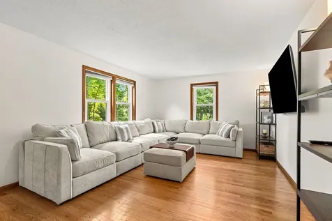 29 Harris Road Windham NH 03087