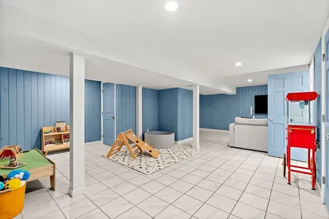 29 Harris Road Windham NH 03087