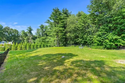 29 Harris Road Windham NH 03087