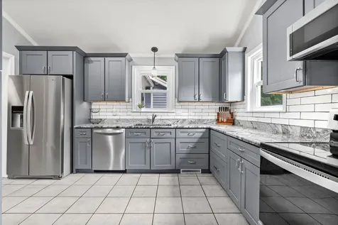 29 Harris Road Windham NH 03087
