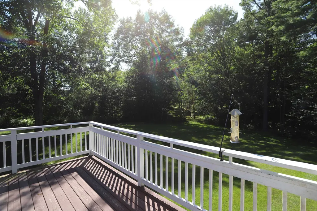 43 Cherry Lane Newport City VT 05855