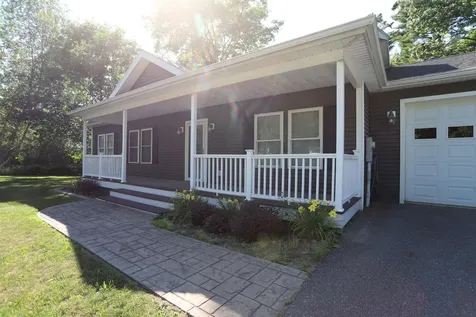 43 Cherry Lane Newport City VT 05855