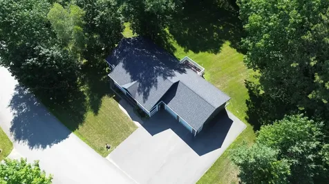 43 Cherry Lane Newport City VT 05855