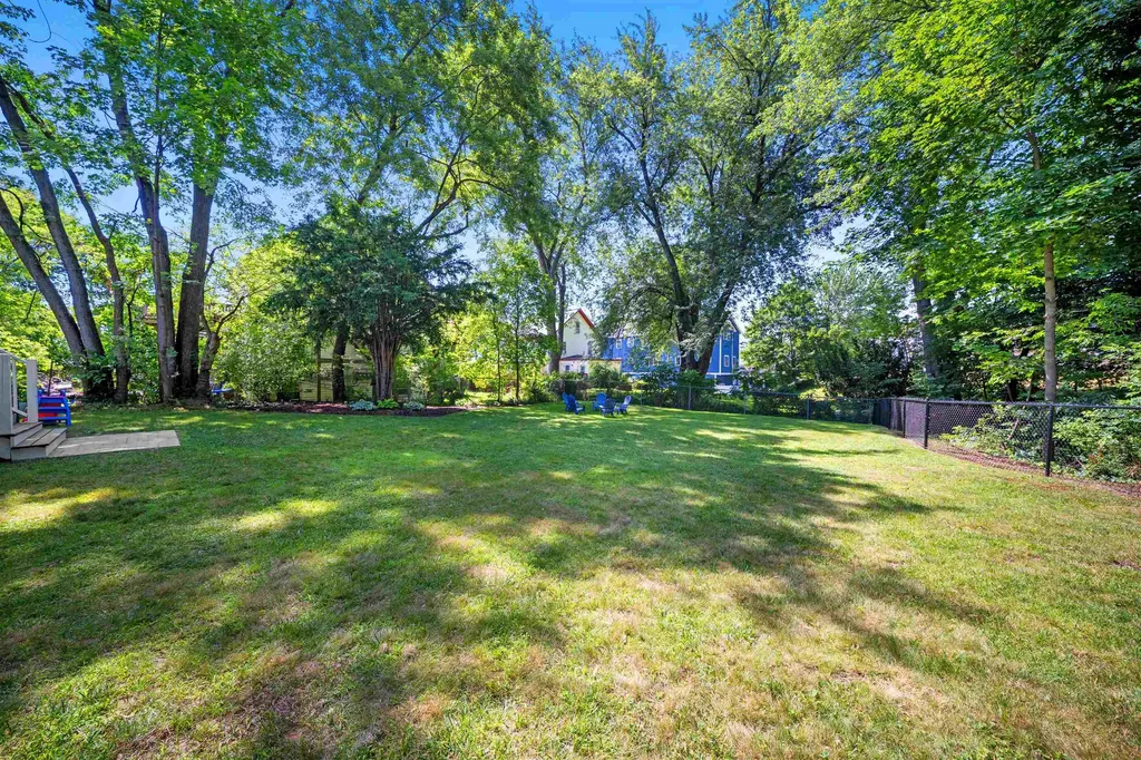 22 1/2 Baker Street Dover NH 03820