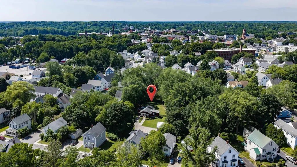 22 1/2 Baker Street Dover NH 03820
