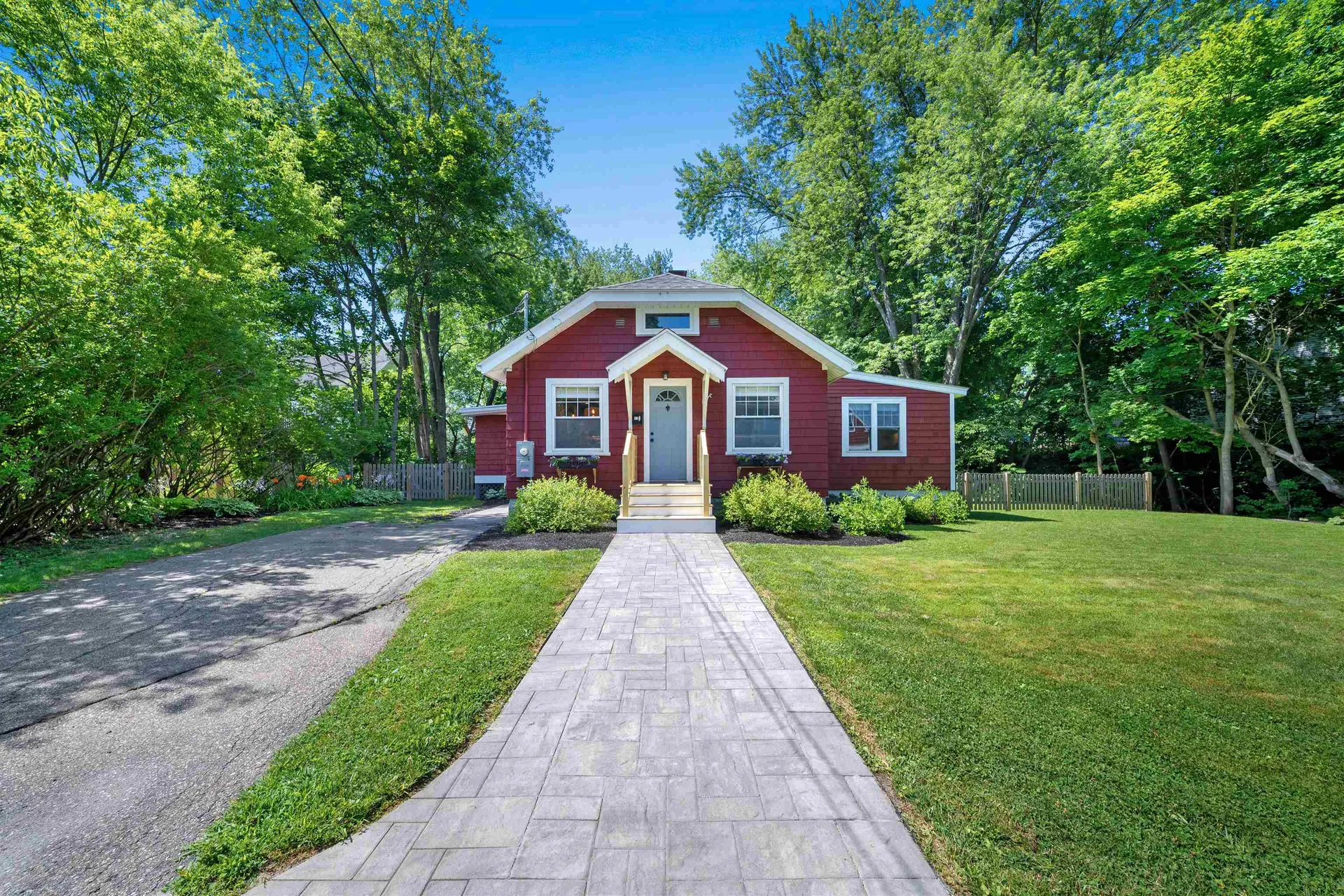 22 1/2 Baker Street Dover NH 03820