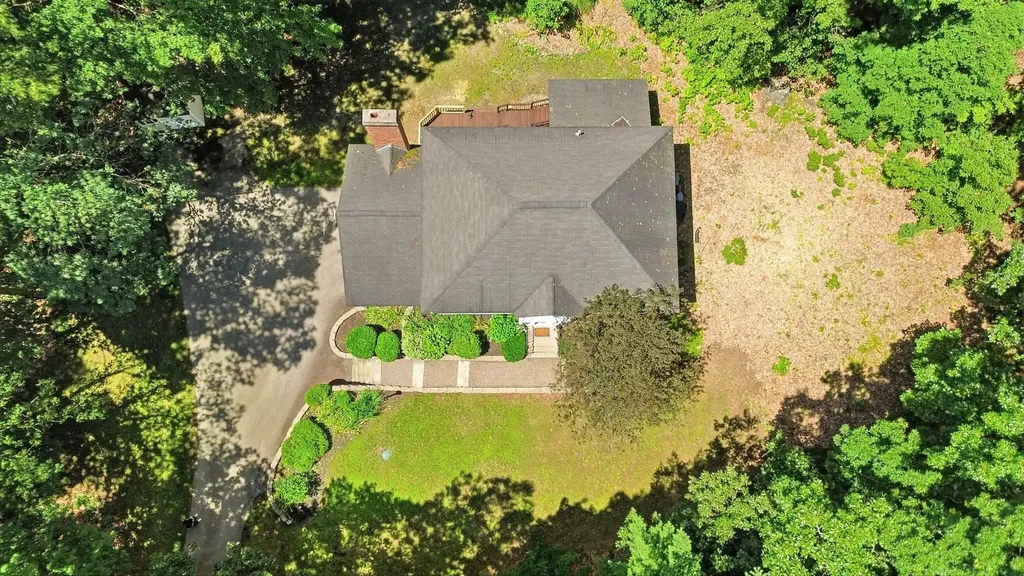 4 Longmeadow Road Windham NH 03087