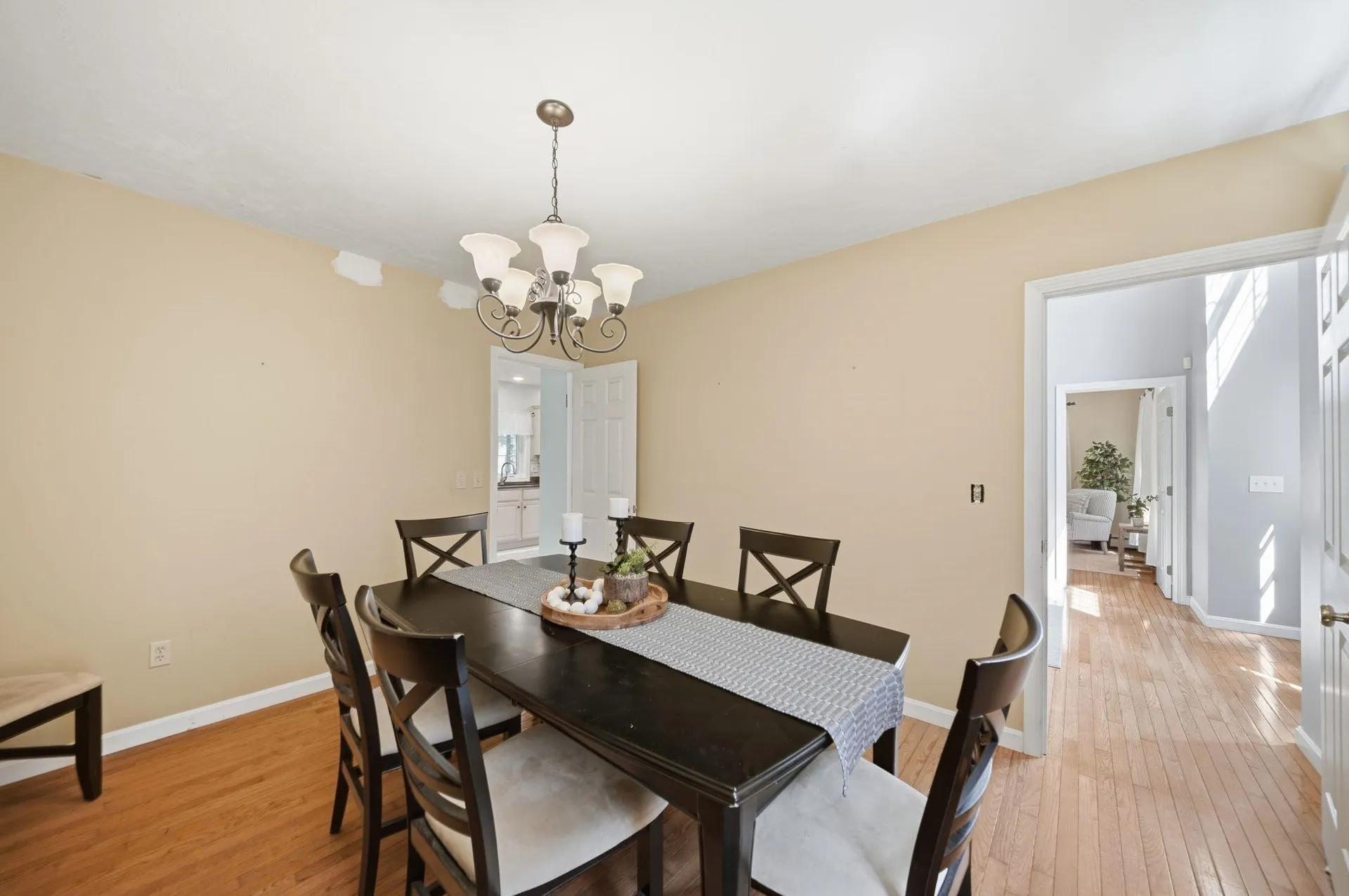 4 Longmeadow Road Windham NH 03087