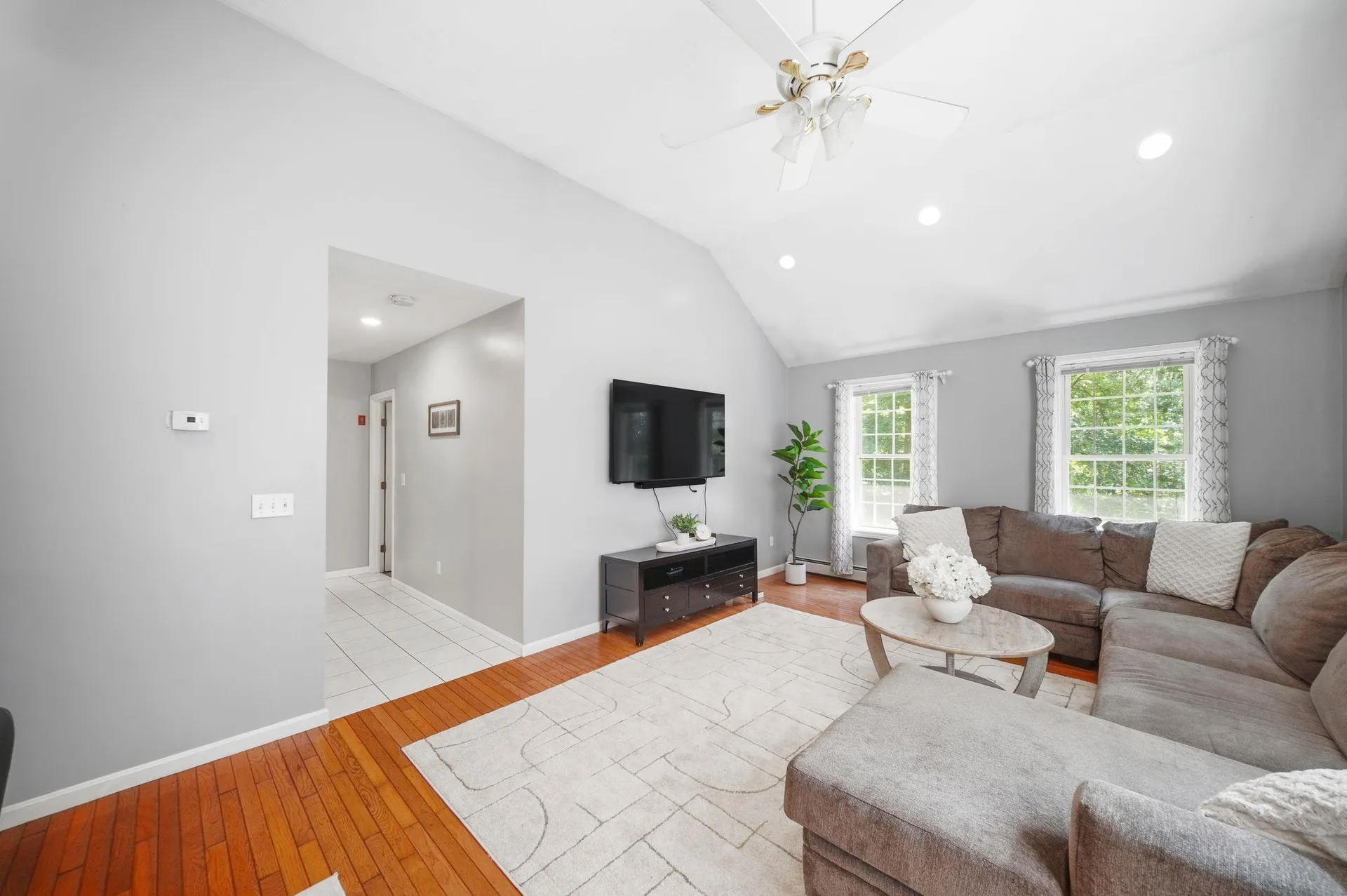 4 Longmeadow Road Windham NH 03087