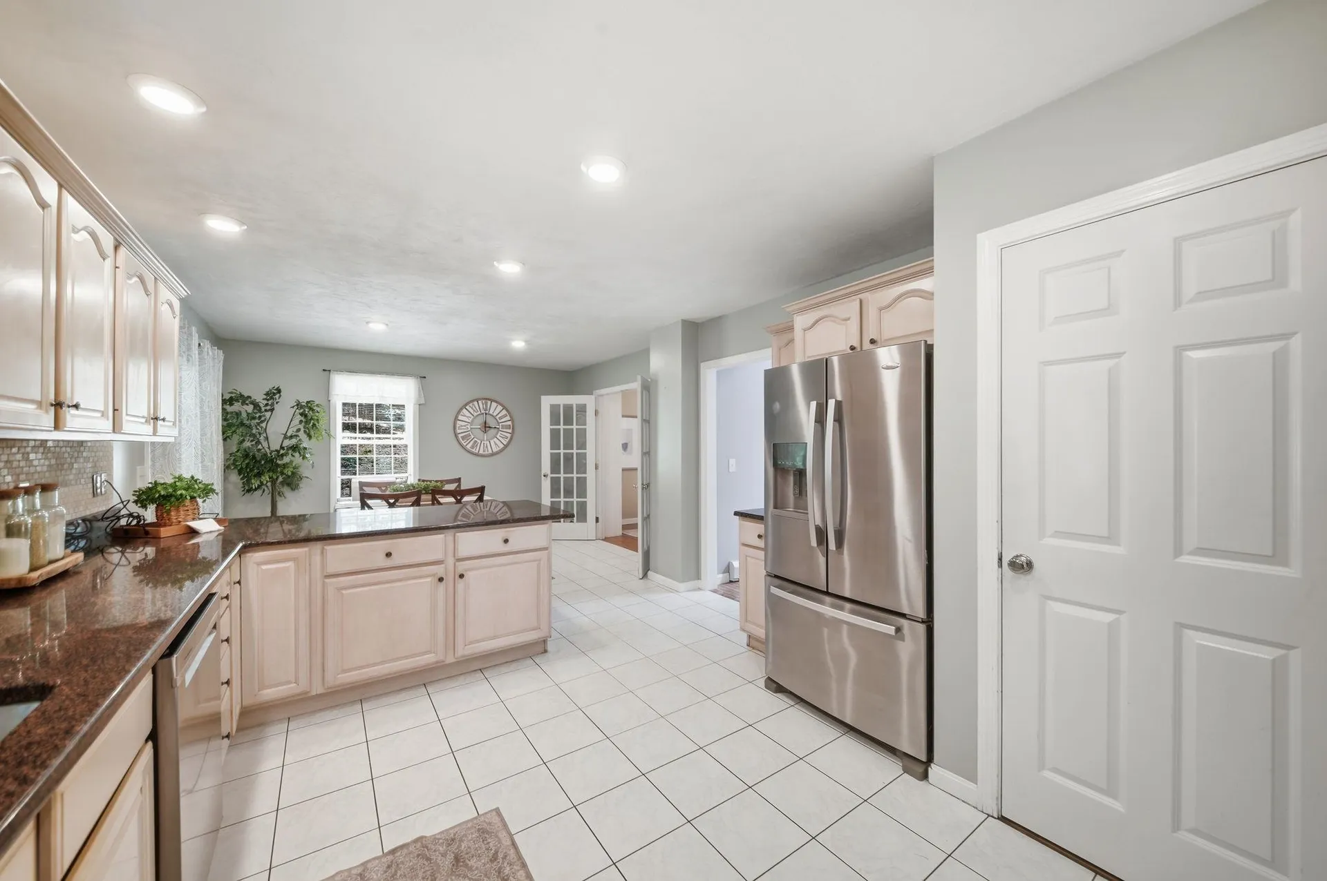 4 Longmeadow Road Windham NH 03087